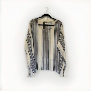 Xirena Boho Striped‎ Poncho XS/S White Black Oversized Beach Coverup Lightweight